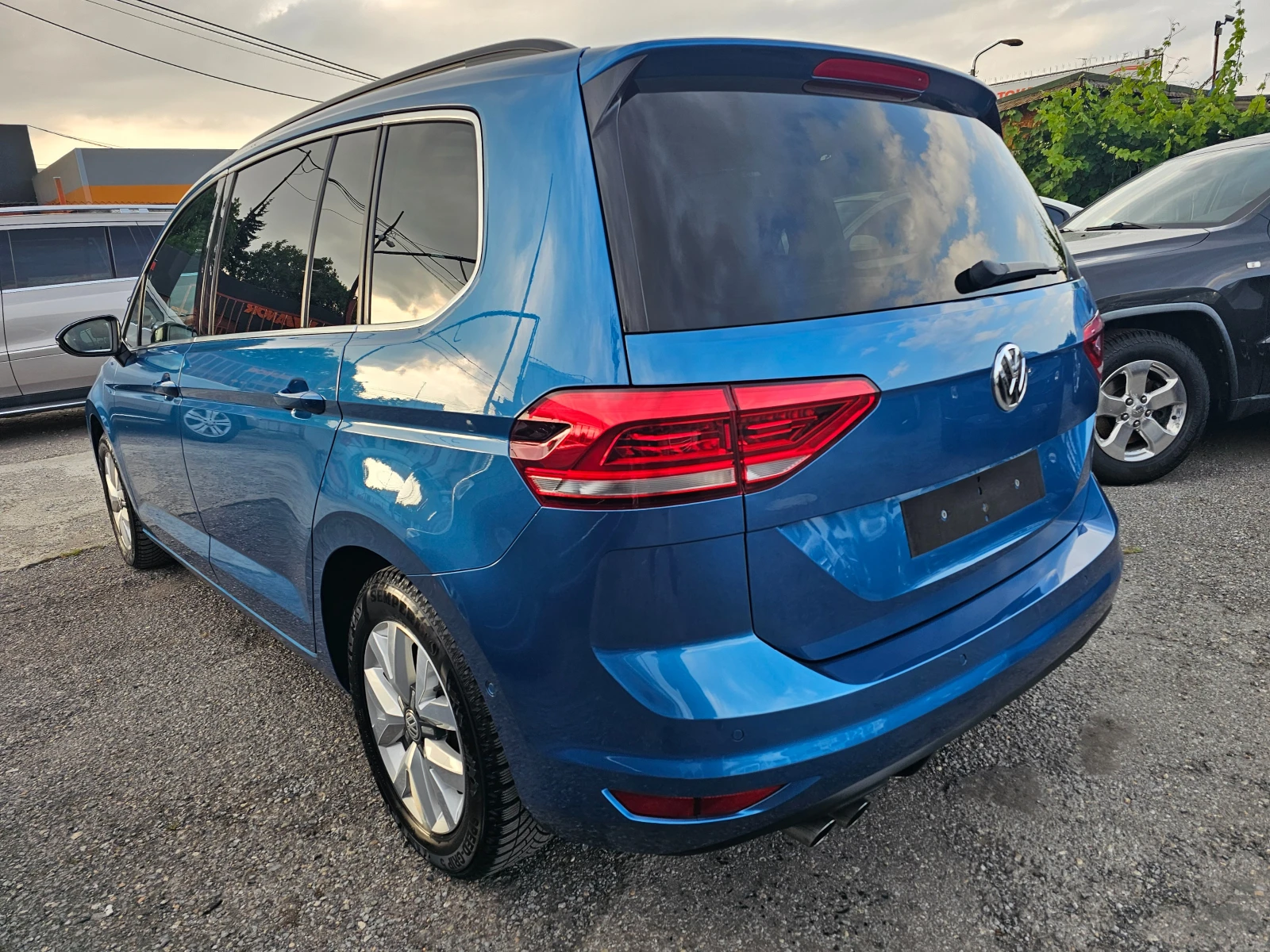 VW Touran 1.4TSI - изображение 4
