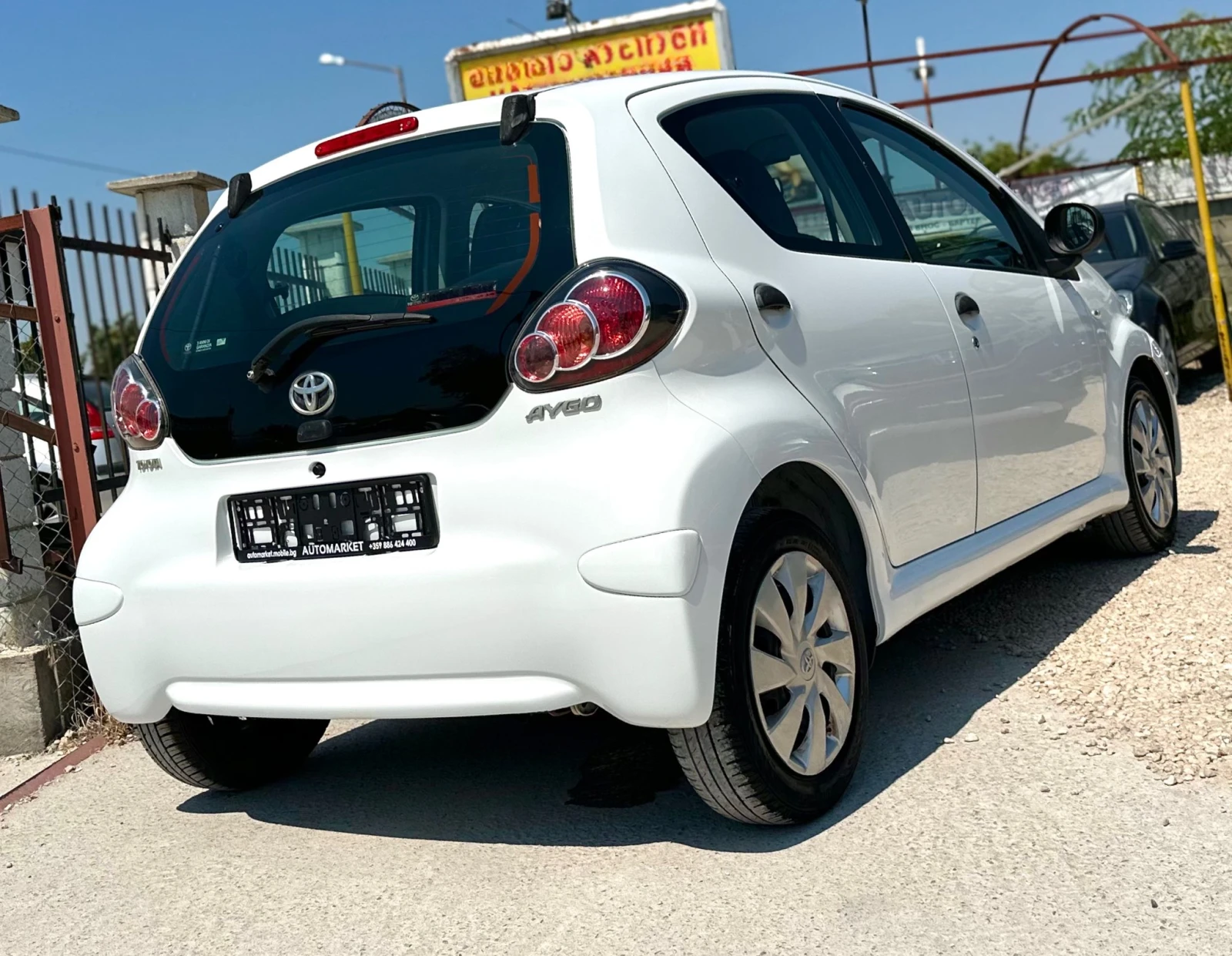 Toyota Aygo 1.0i 68HP E5B - изображение 6