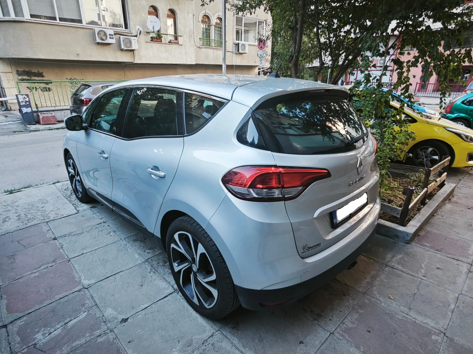 Renault Scenic 1.5 DCI 85000 km Пълна сервизна история - изображение 6
