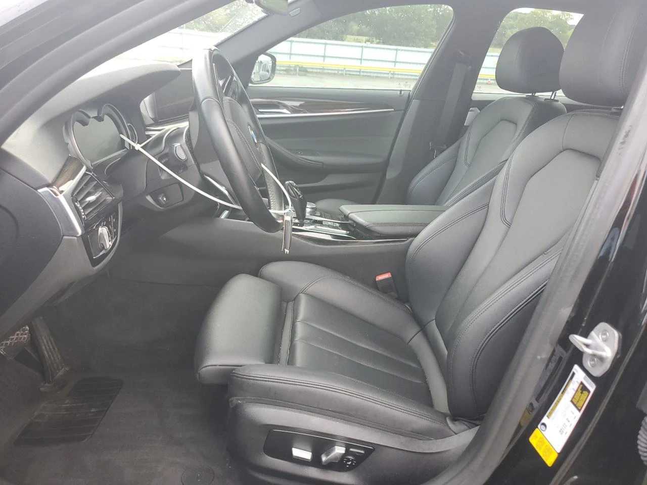 BMW 530 i M Sport / 2.0 Turbo / Harman Kardon /.  | Mobile.bg   7