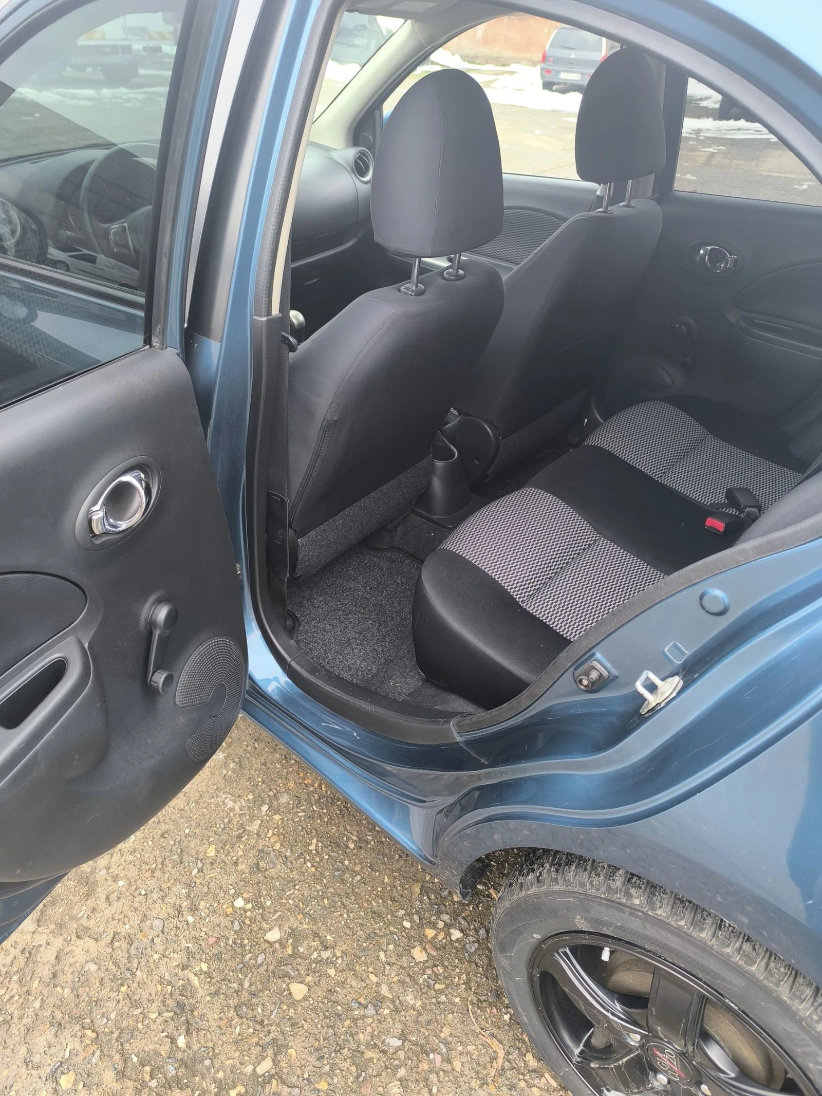 Nissan Micra 1.2i - изображение 8