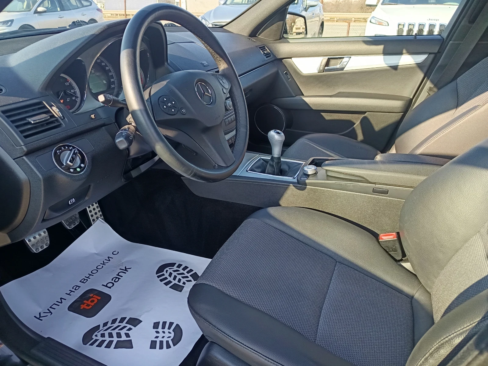 Mercedes-Benz C 250 AMG , снимка 7 - Автомобили и джипове - 53736691