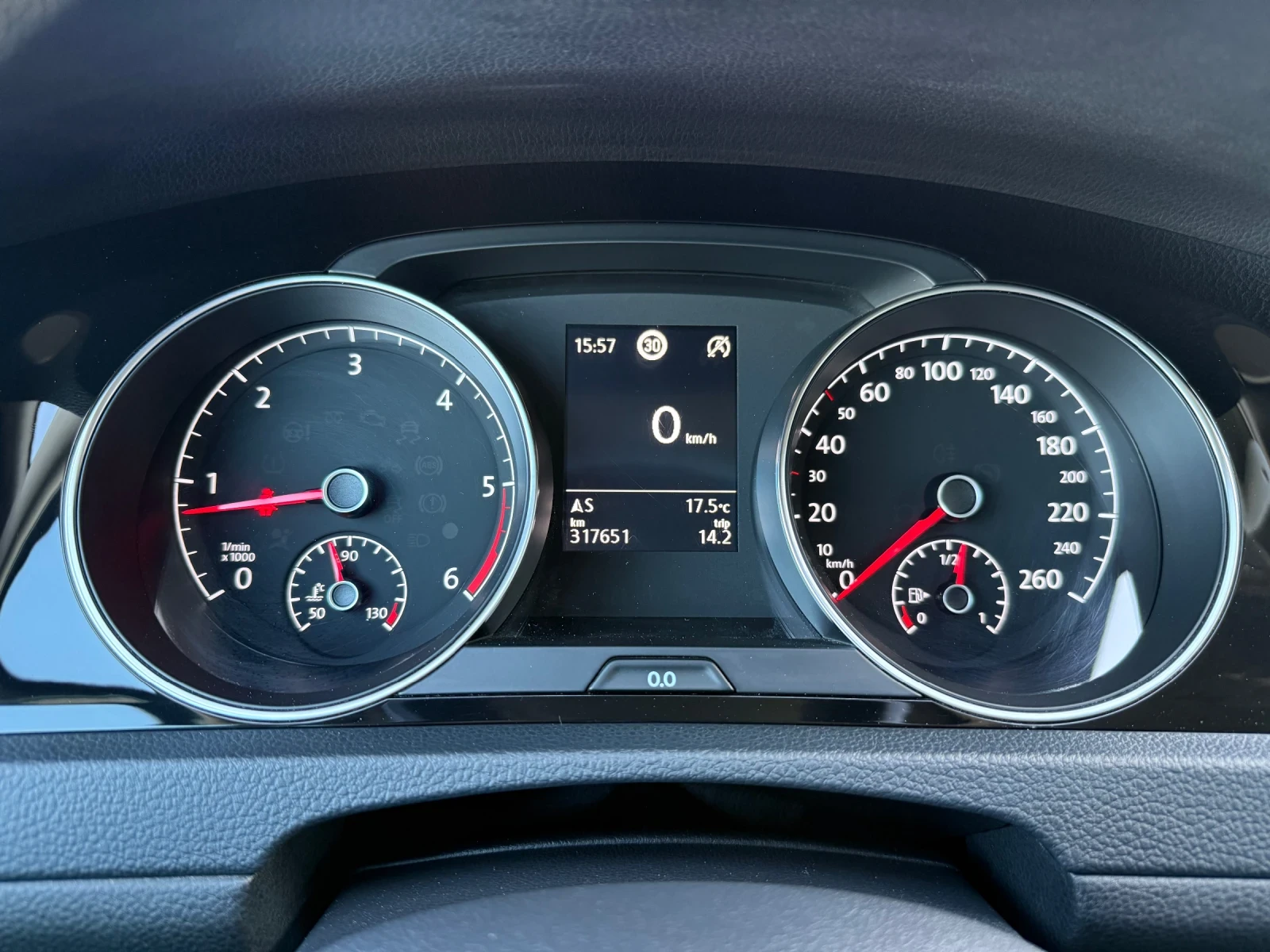 VW Golf, снимка 12 - Автомобили и джипове - 53838328