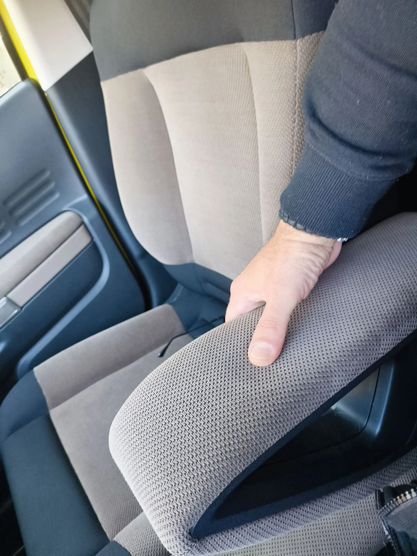 Citroen C4 Cactus, снимка 8 - Автомобили и джипове - 54112813