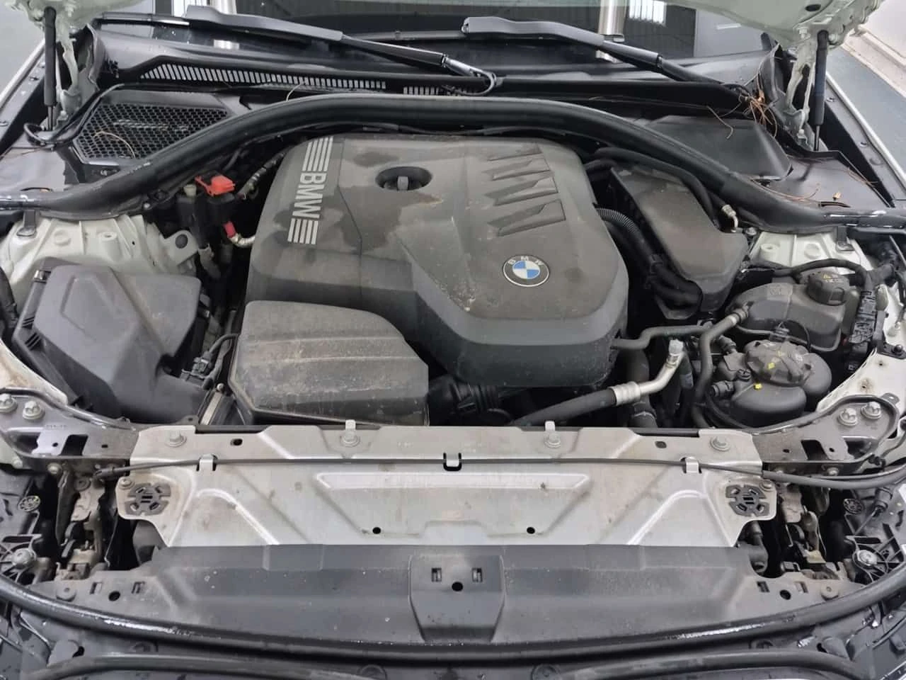 BMW 330 HUD| 360| PANO| AMBIENT| 2 КЛЮЧА| , снимка 15 - Автомобили и джипове - 54084782