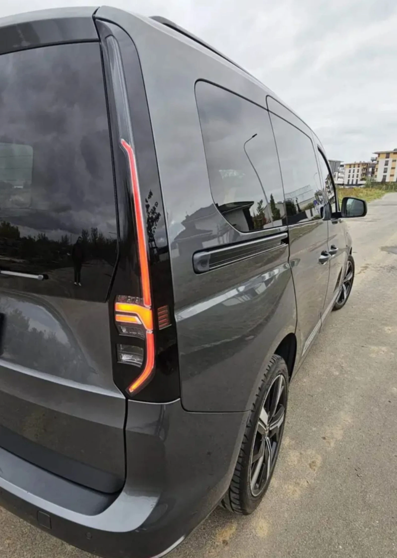 VW Caddy 2.0 TDI, 122k.c. ПАНОРАМА, снимка 6 - Автомобили и джипове - 54194733