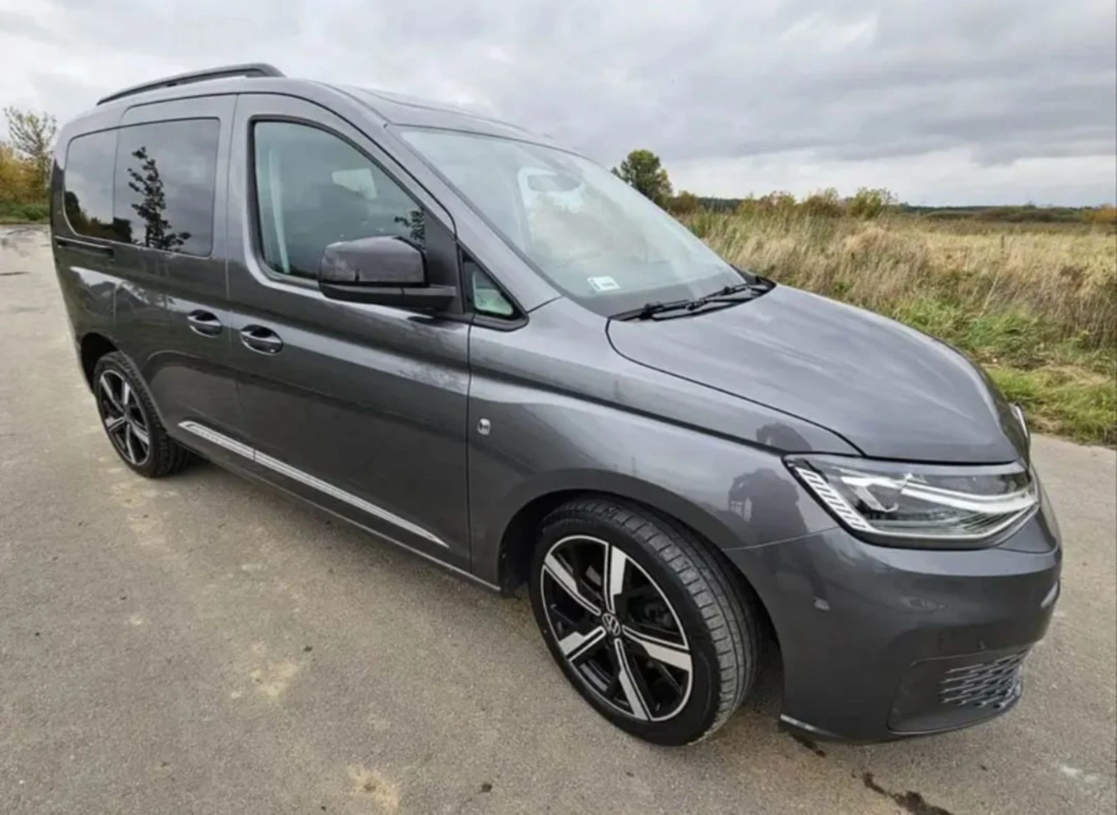 VW Caddy 2.0 TDI, 122k.c. ПАНОРАМА, снимка 10 - Автомобили и джипове - 54194733