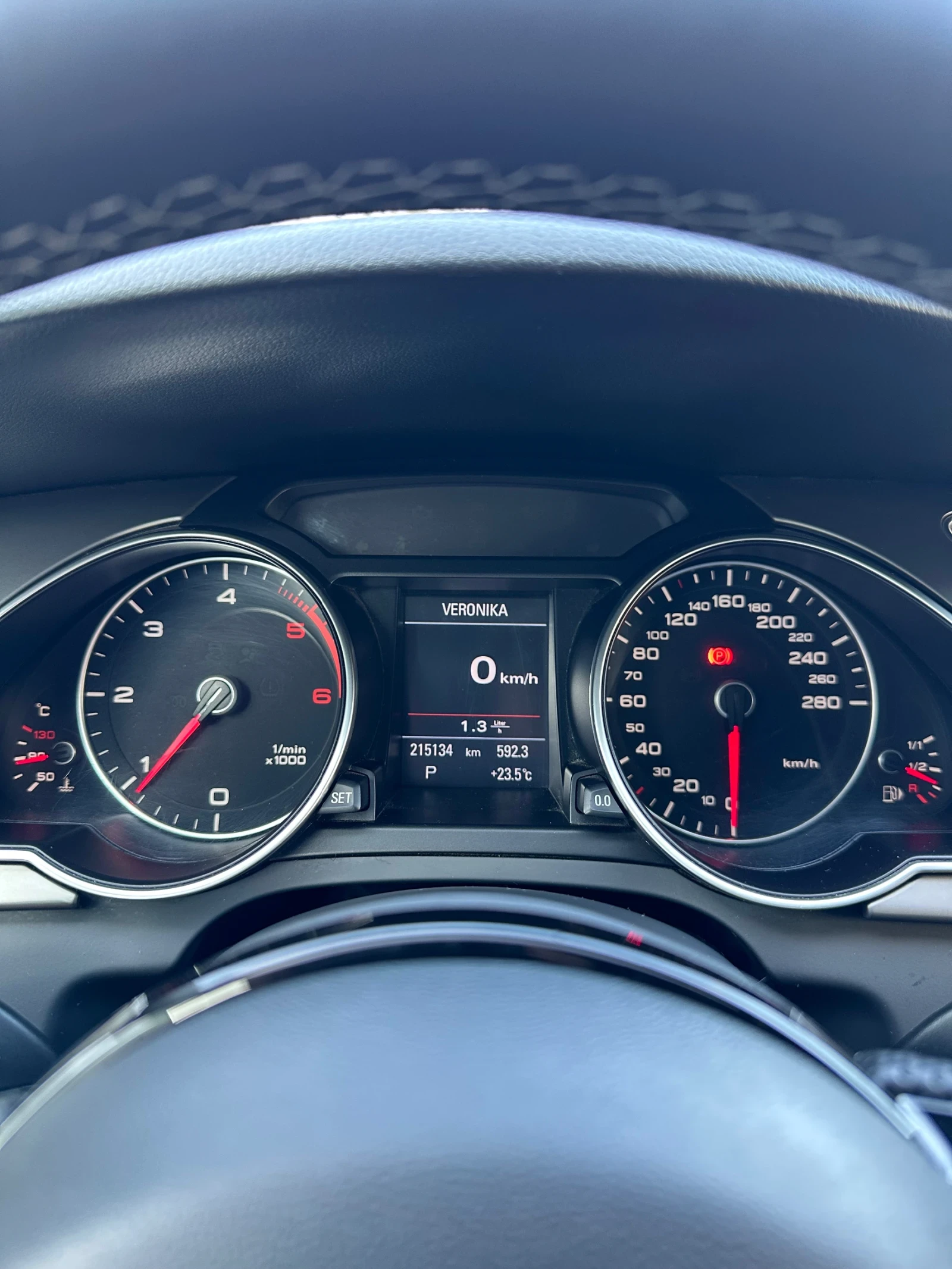 Audi A5 2.0 TDI , снимка 16 - Автомобили и джипове - 54679393