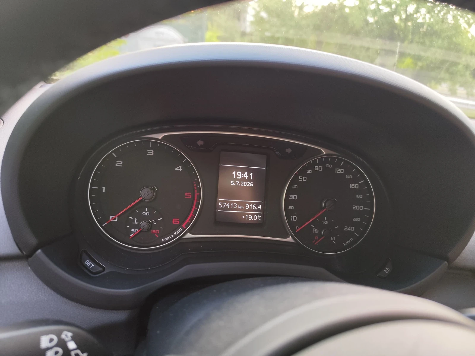 Audi A1 1.6, ЕДИНСТВЕН СОБСТВЕНИК, ГАРАЖНА, ОТ ФРАНЦИЯ, снимка 10 - Автомобили и джипове - 55101906