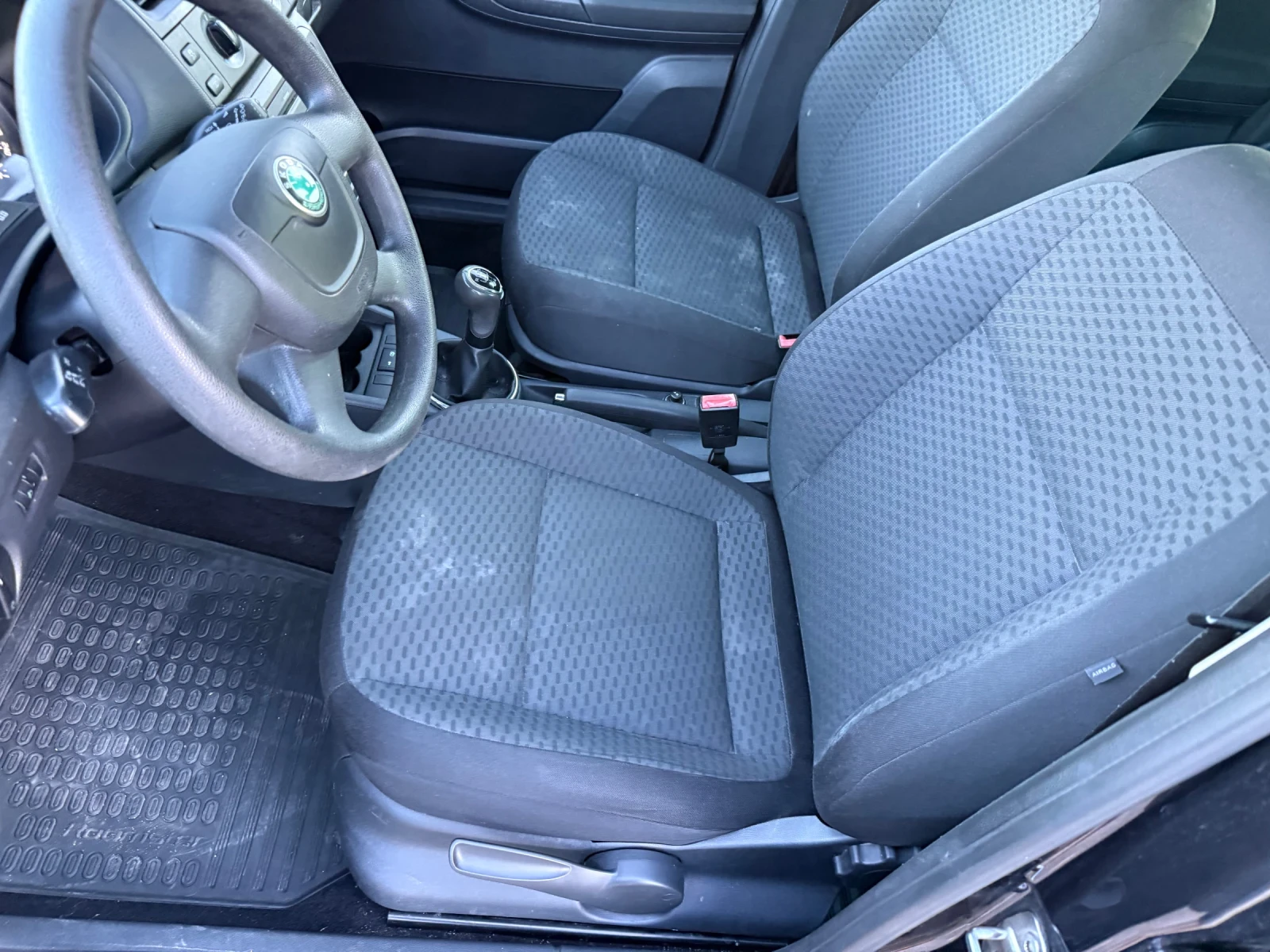 Skoda Roomster 1.2 I FACE, снимка 11 - Автомобили и джипове - 55934467