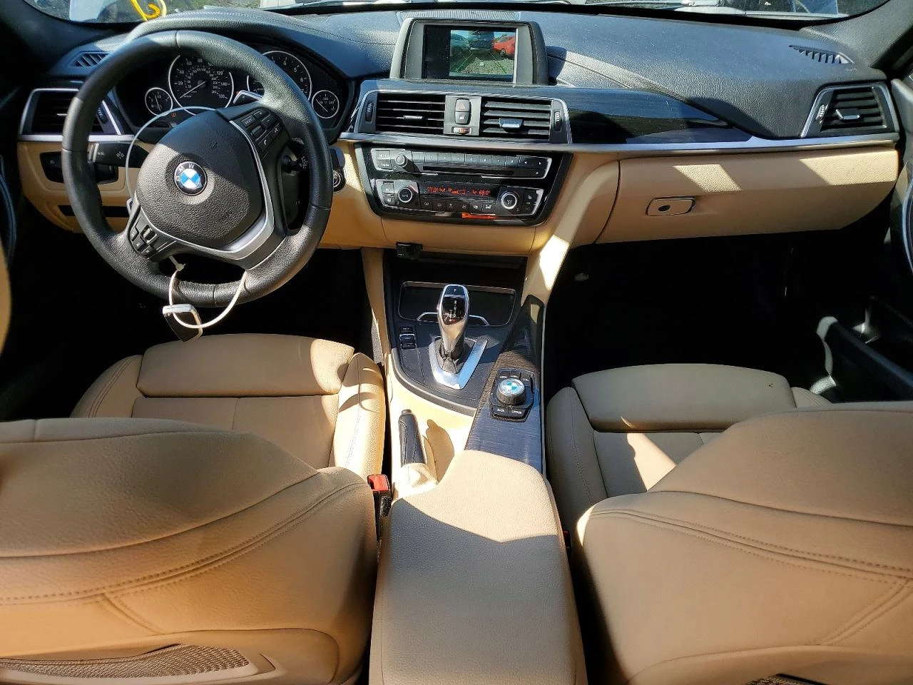 BMW 330 2.0l I, снимка 8 - Автомобили и джипове - 56150623