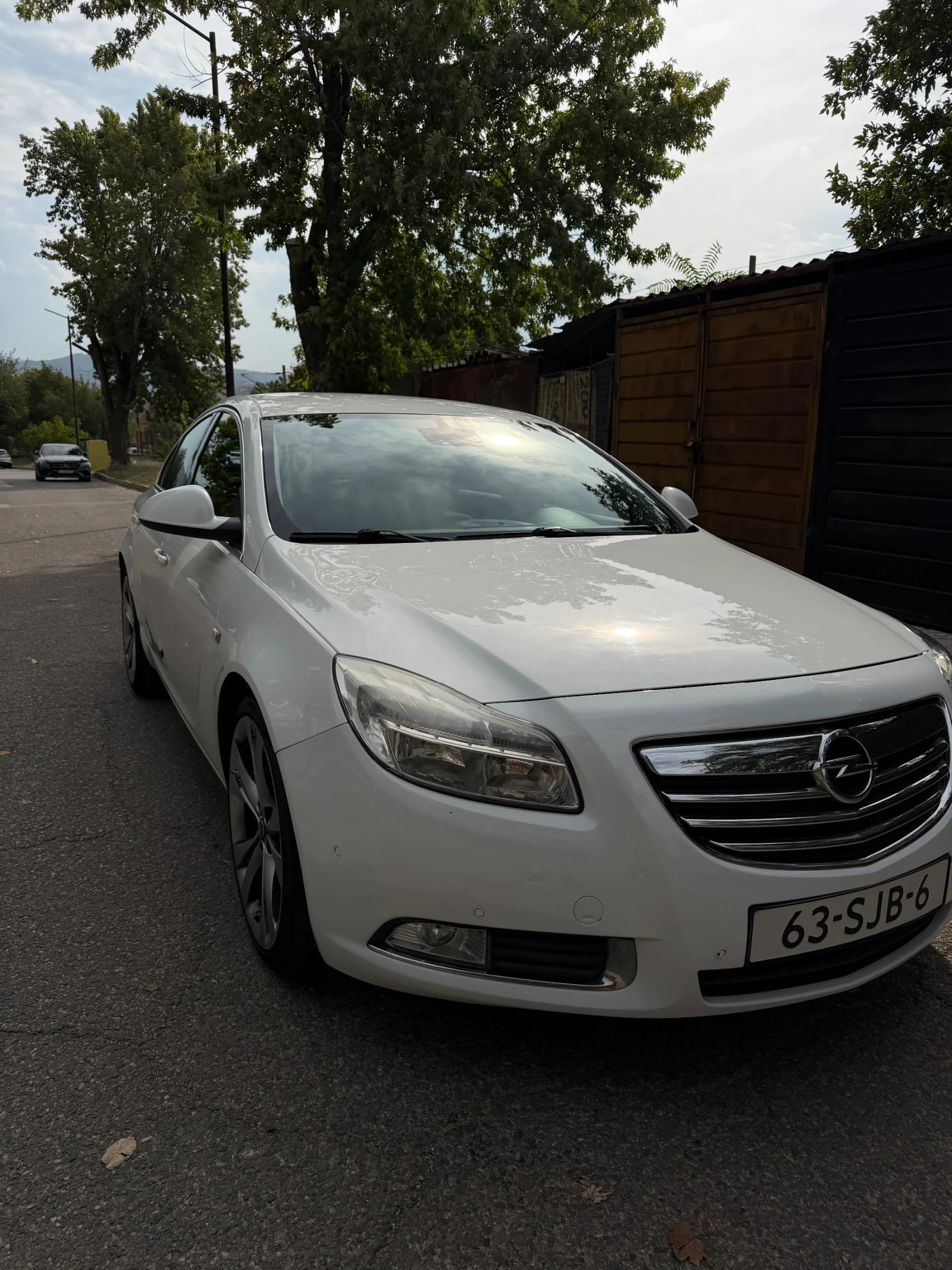 Opel Insignia 2.0 CDTI EcoFLEX Sport, снимка 3 - Автомобили и джипове - 56645591