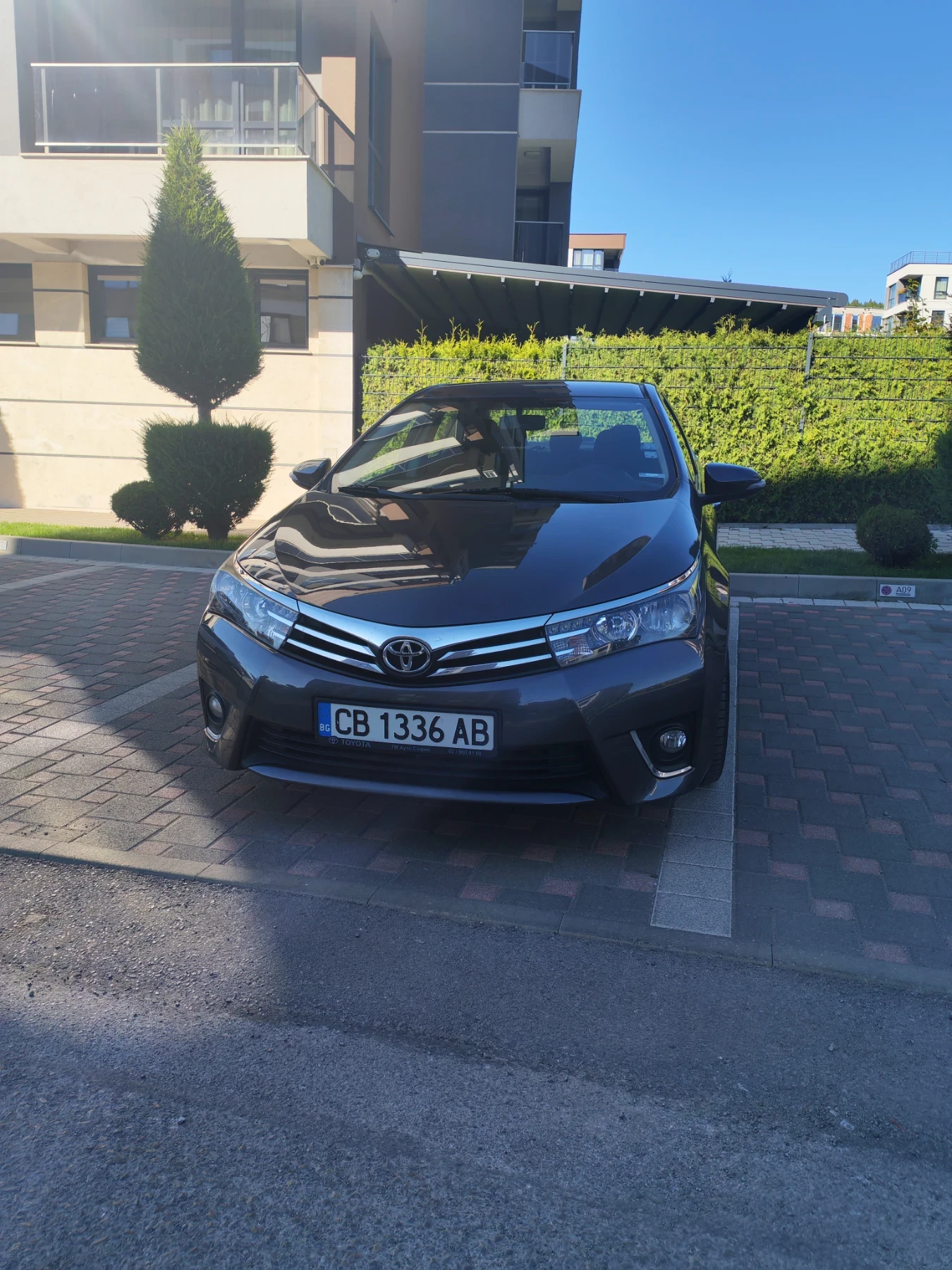 Toyota Corolla Седан, снимка 5 - Автомобили и джипове - 56364394