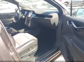 Tesla Model X 75D AWD, снимка 5