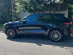 Porsche Cayenne * AWD * CARFAX * ОПЦИЯ ЗА ФИНАНСИРАНЕ * , снимка 2