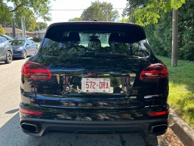 Porsche Cayenne * AWD * CARFAX * ОПЦИЯ ЗА ФИНАНСИРАНЕ * , снимка 4
