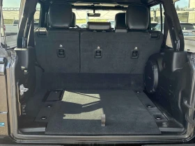 Jeep Wrangler Unlimited Rubicon  CARFAX | Auto.bg — изображение 13
