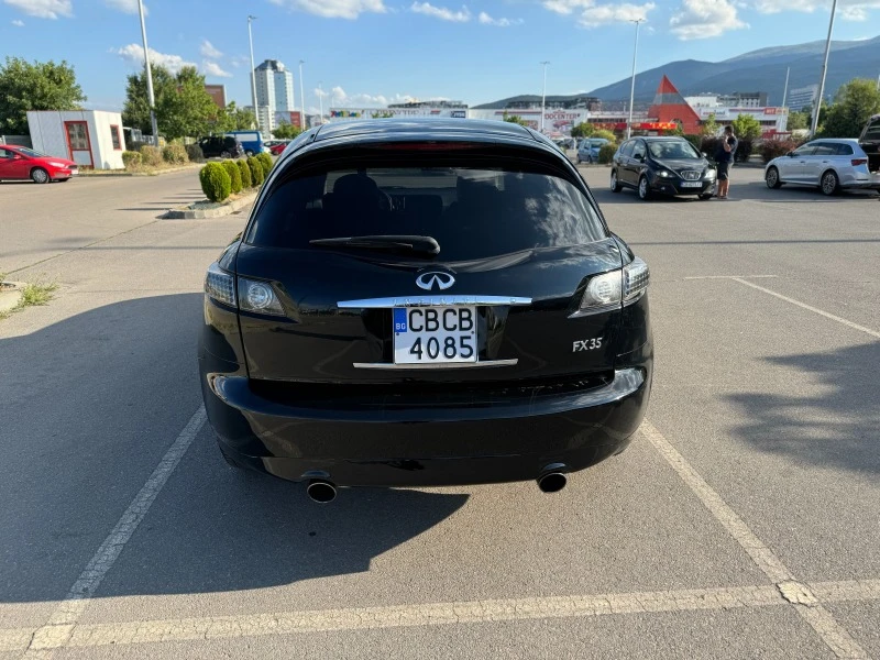 Infiniti Fx 35, снимка 7 - Автомобили и джипове - 46751104