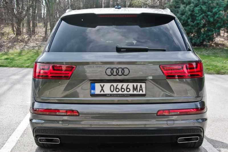 Audi Q7 S-Line , снимка 7 - Автомобили и джипове - 48881963