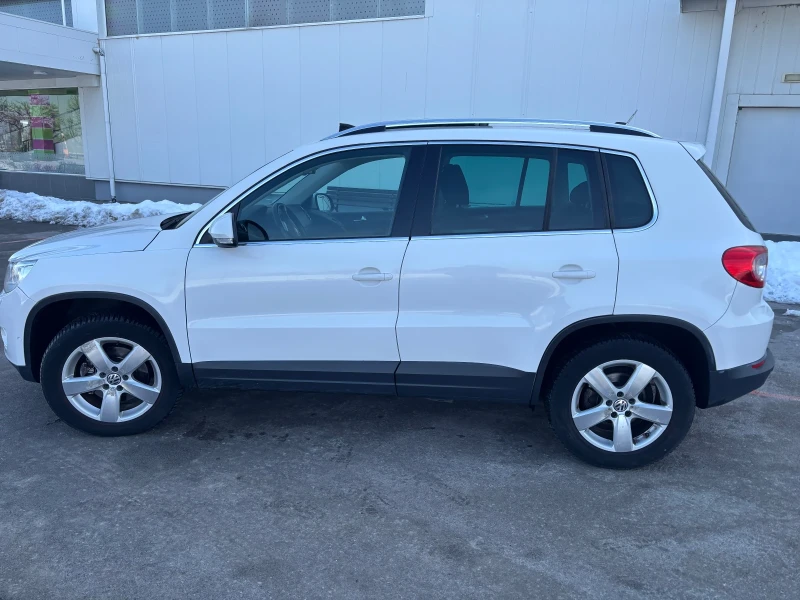 VW Tiguan 2011+ АВТОМАТ+ 2.0TDI+ 4* 4+ НАВИ+ F1+ ПАНОРАМА, снимка 7 - Автомобили и джипове - 49286399