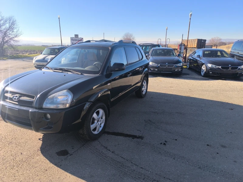 Hyundai Tucson, снимка 2 - Автомобили и джипове - 52939136
