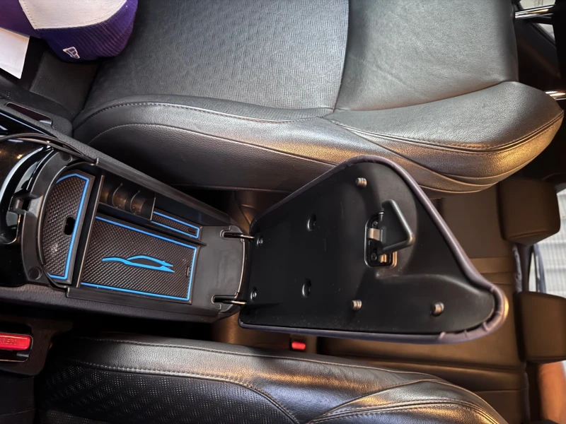 Toyota C-HR GR Визуален / естетически пакет, снимка 16 - Автомобили и джипове - 52971727