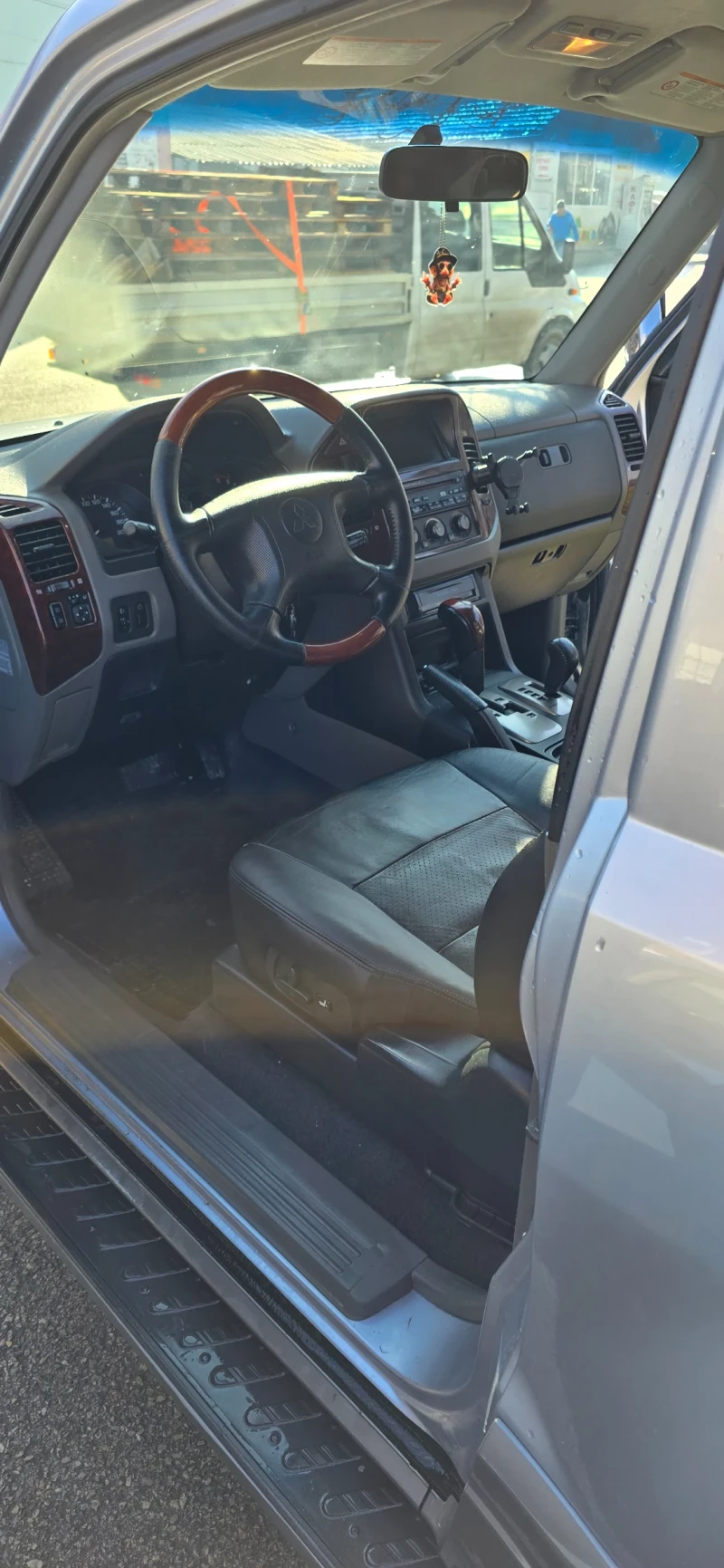 Mitsubishi Pajero, снимка 6 - Автомобили и джипове - 53409079