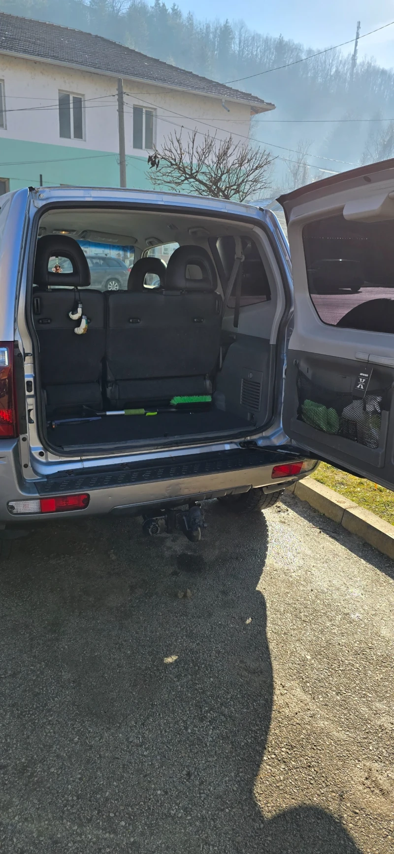 Mitsubishi Pajero, снимка 4 - Автомобили и джипове - 53409079