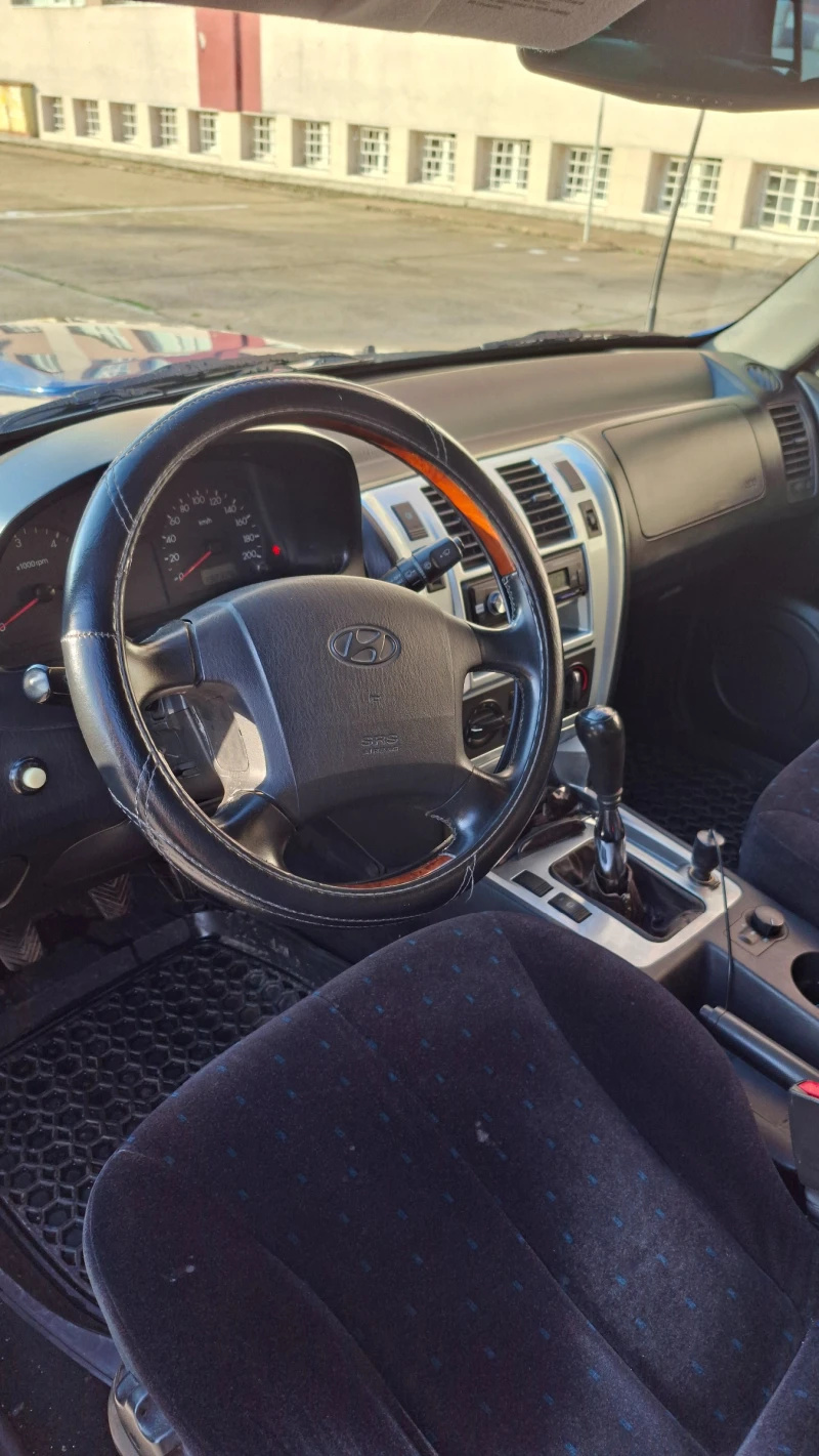 Hyundai Terracan, снимка 6 - Автомобили и джипове - 53540877