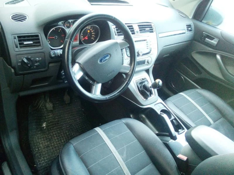 Ford Kuga 2.0 TDCI 4x4, снимка 3 - Автомобили и джипове - 46891160