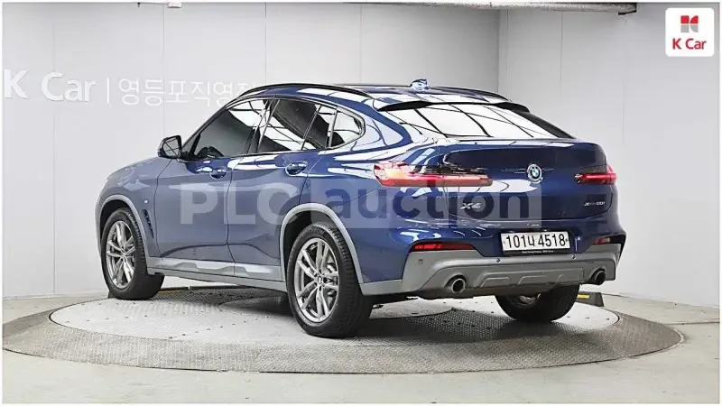 BMW X4 20i xDrive /HEAD-UP/DISTRONIC/ВКЛЮЧЕН ТЕХНОТЕСТ, снимка 5 - Автомобили и джипове - 54209168