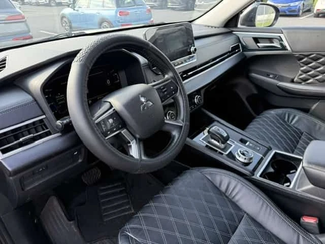 Mitsubishi Outlander * S AWC * ГЛАВНО ПРЕДСТАВИТЕЛСТВО НА VOLKSWAGEN* , снимка 7 - Автомобили и джипове - 55703476