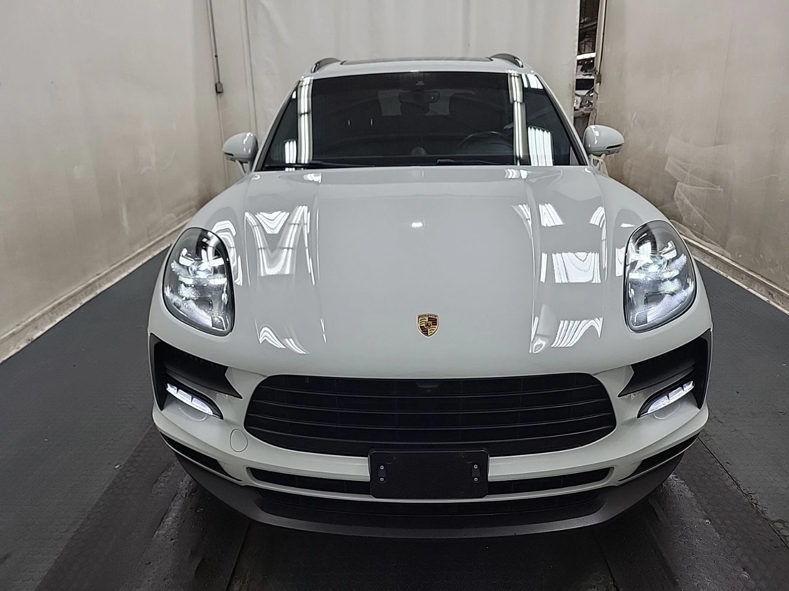 Porsche Macan Madam S* Подгрев* Обдух* Пано - изображение 3