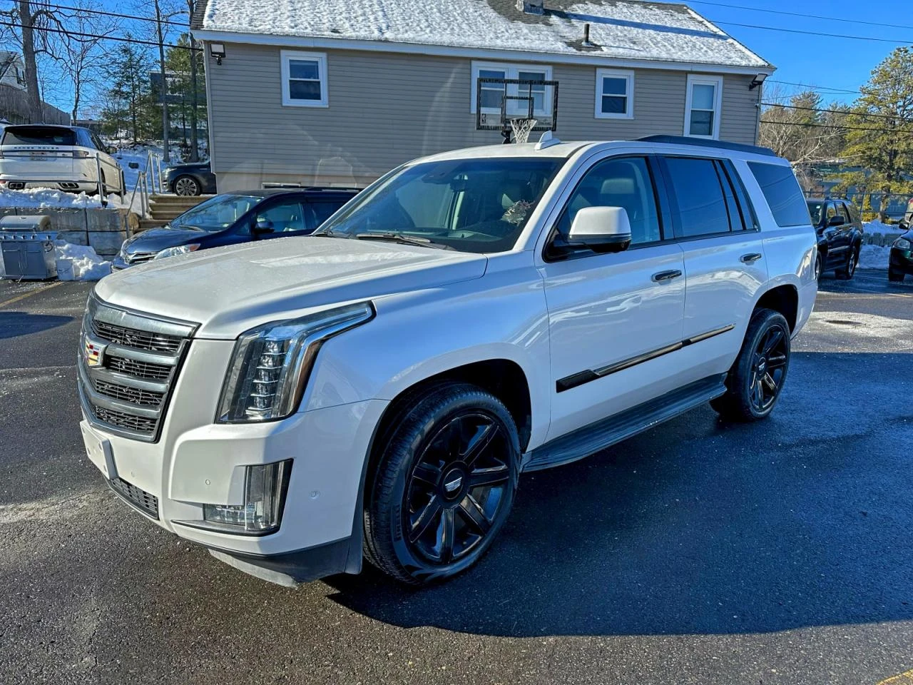 Cadillac Escalade  - изображение 3