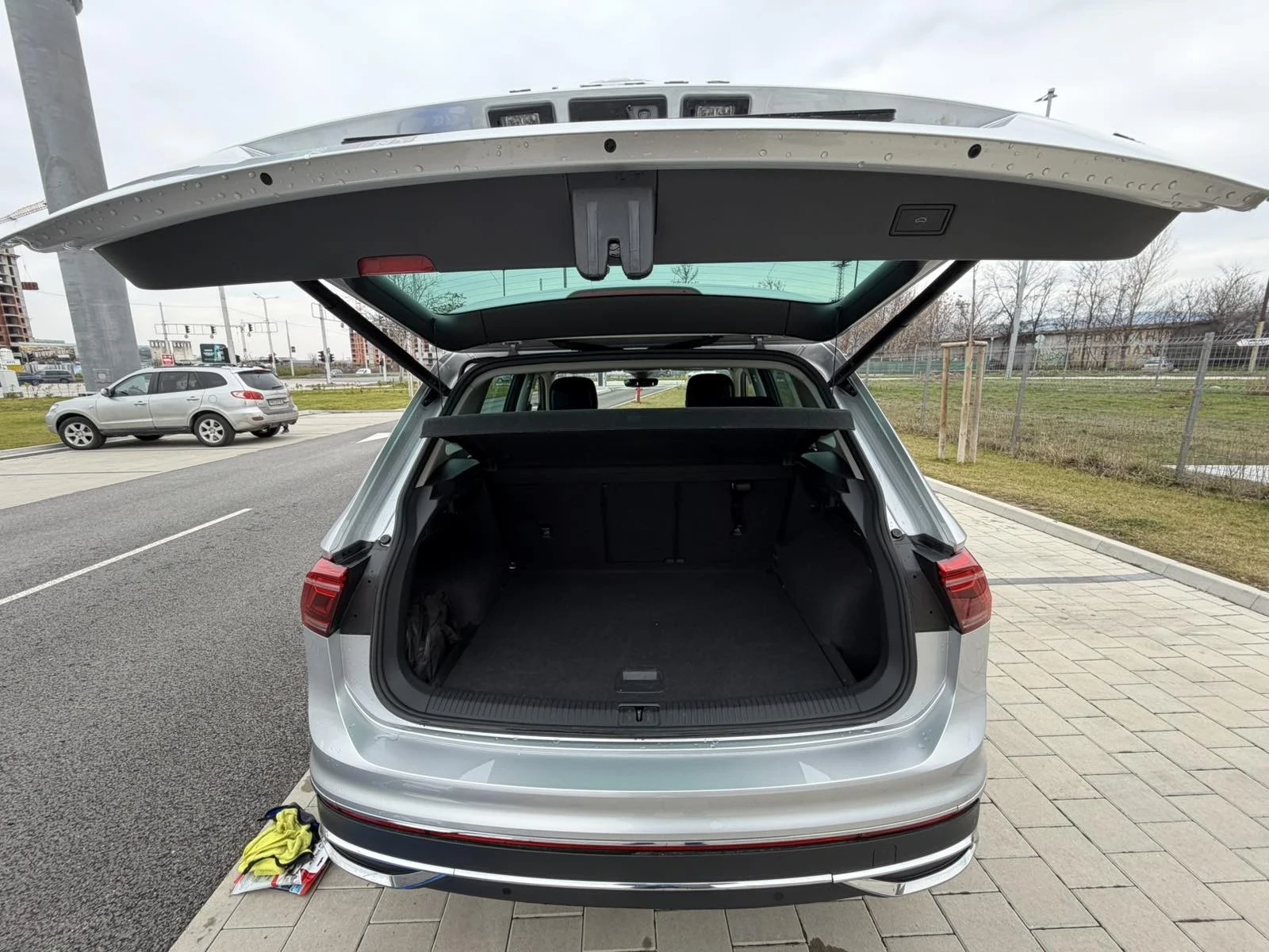 VW Tiguan 2.0 Elegance 4Motion , снимка 12 - Автомобили и джипове - 53585725