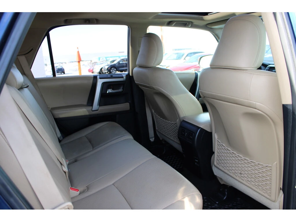 Toyota 4runner 4WD SR5 | LIMITED, снимка 16 - Автомобили и джипове - 53953745