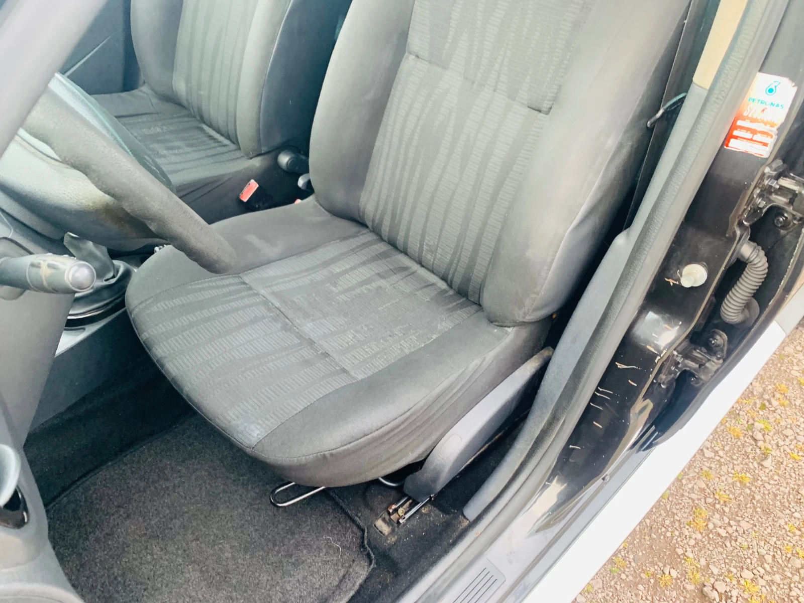 Dacia Duster 1.5dci, снимка 12 - Автомобили и джипове - 54083175