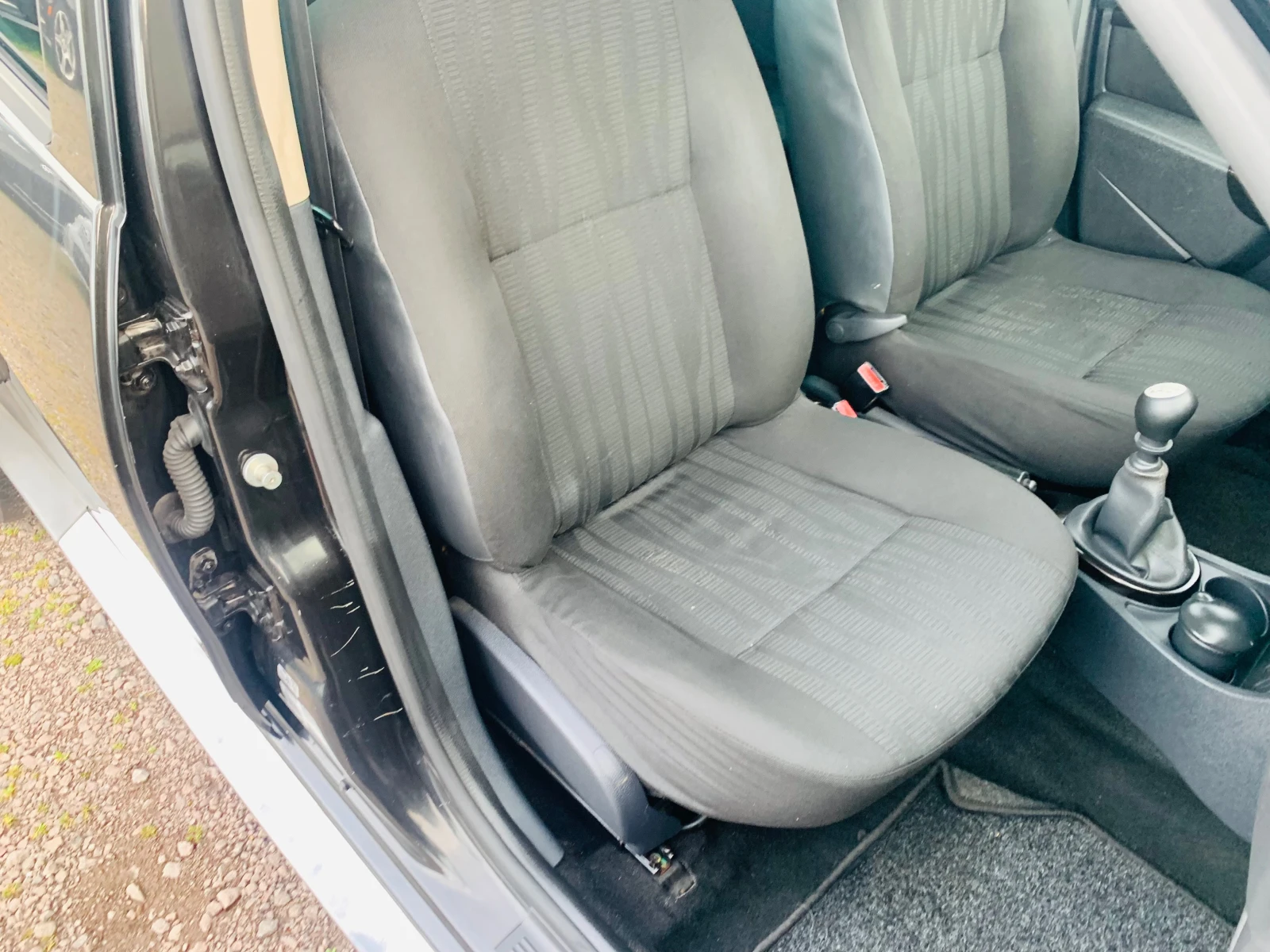 Dacia Duster 1.5dci, снимка 16 - Автомобили и джипове - 54083175