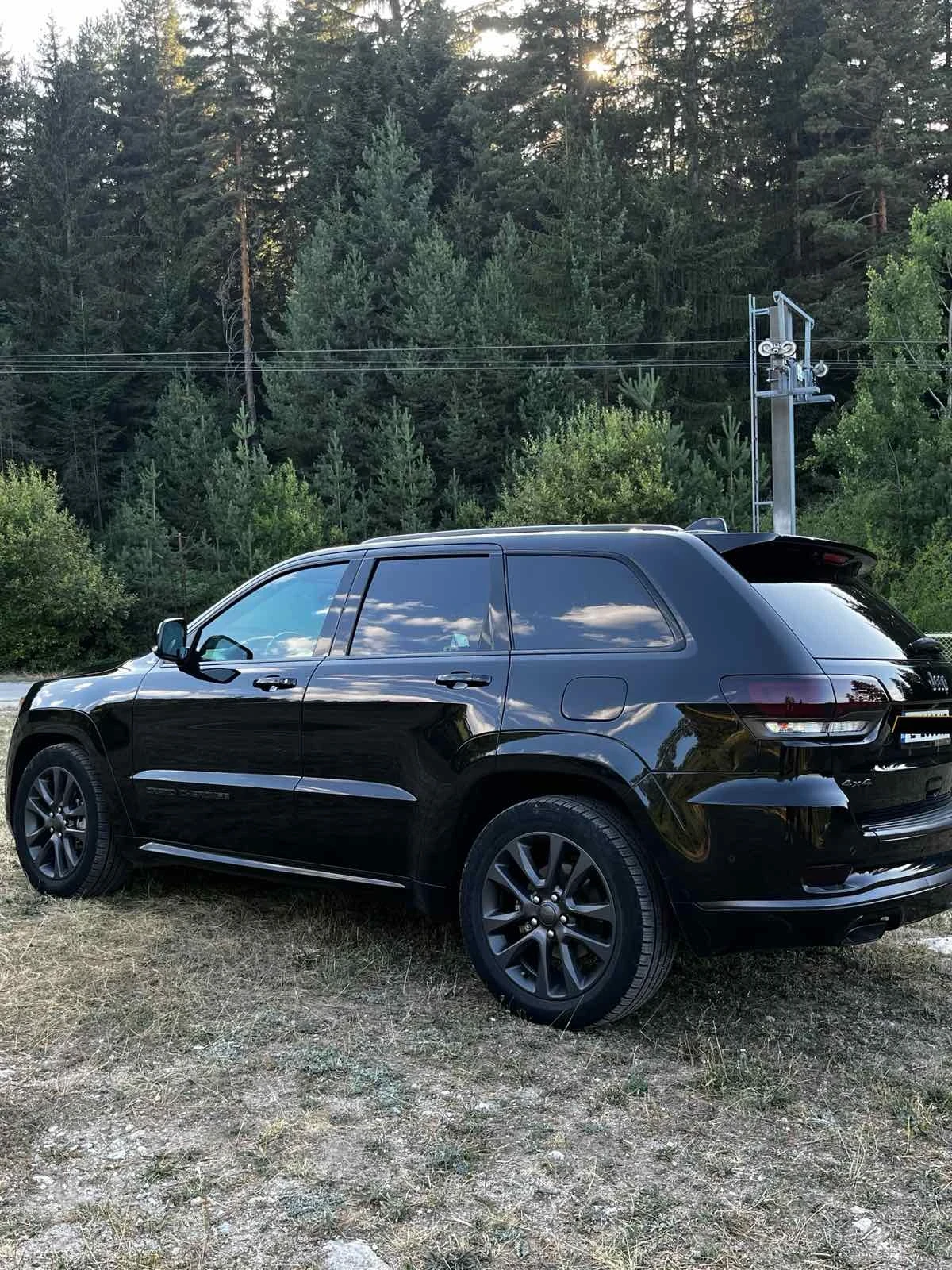 Jeep Grand cherokee, снимка 11 - Автомобили и джипове - 55753735