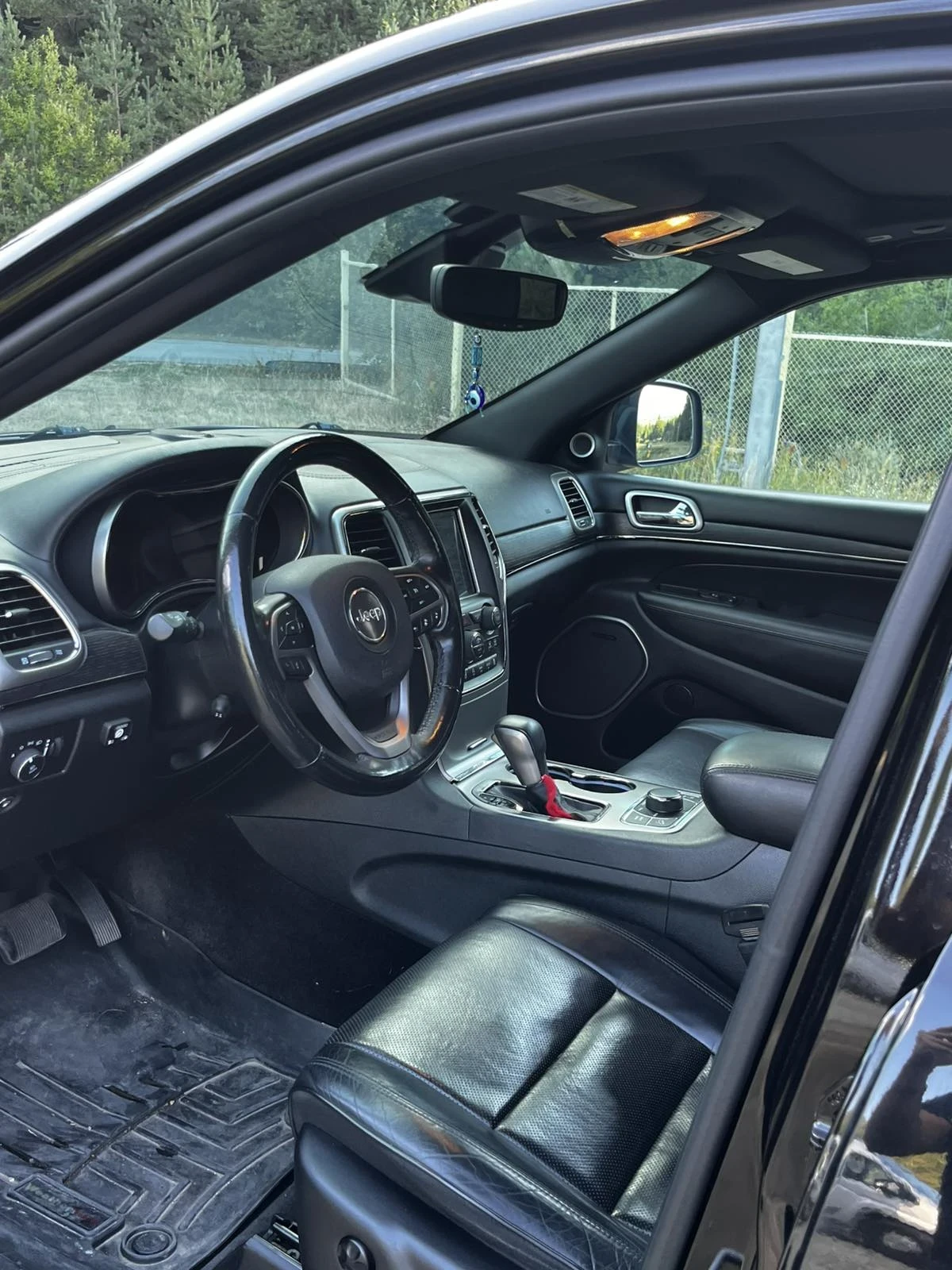 Jeep Grand cherokee, снимка 13 - Автомобили и джипове - 55753735