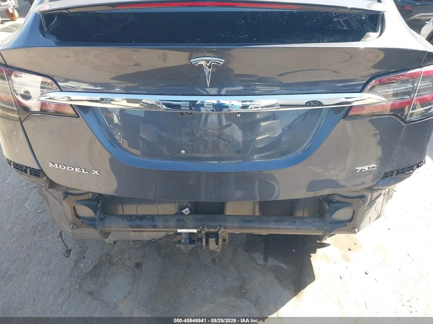 Tesla Model X 75D AWD, снимка 6 - Автомобили и джипове - 55893535