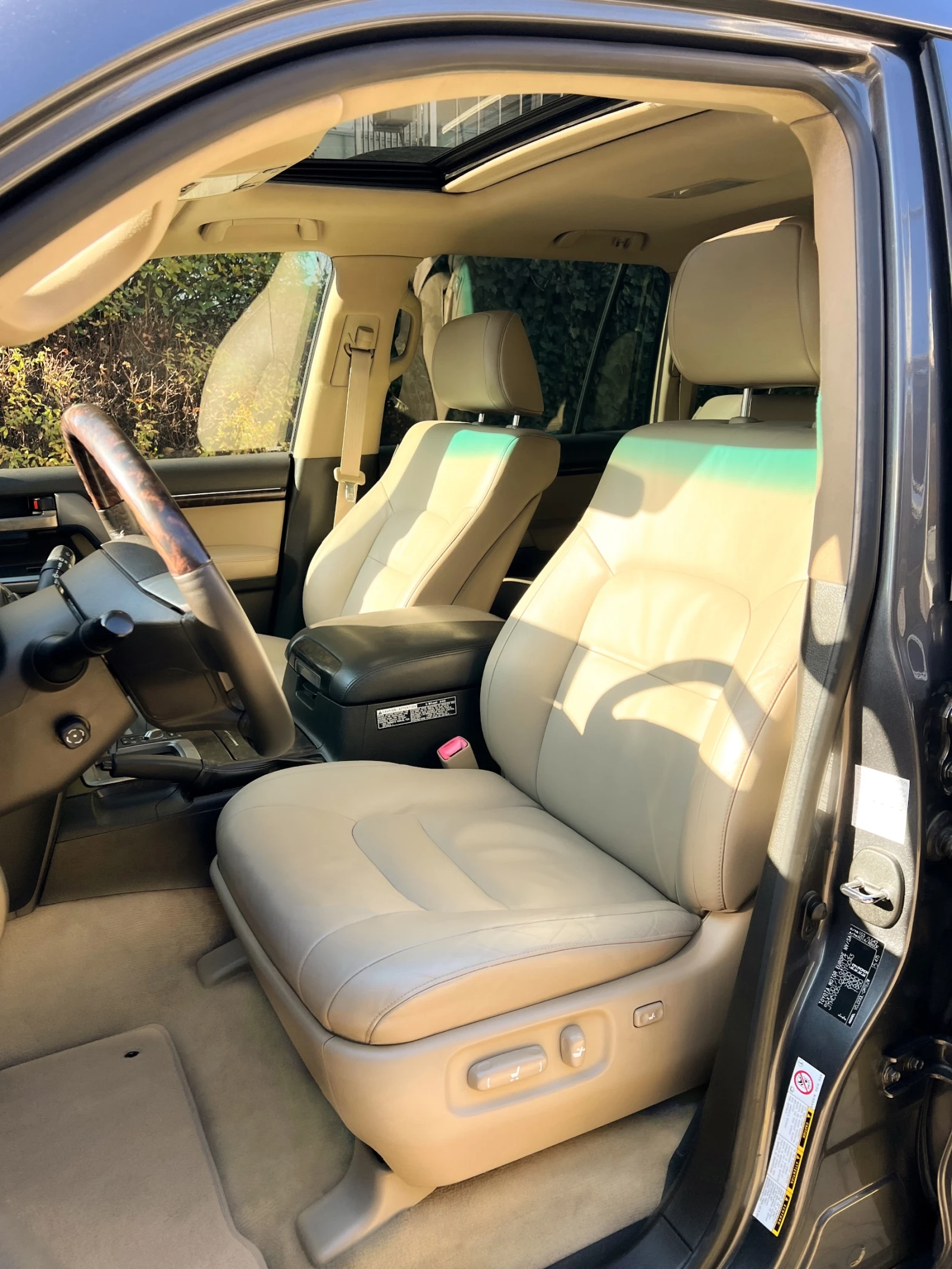 Toyota Land cruiser 200 / 4.5 / V8 / ВСИЧКИ ЕКСТРИ, снимка 6 - Автомобили и джипове - 55952926