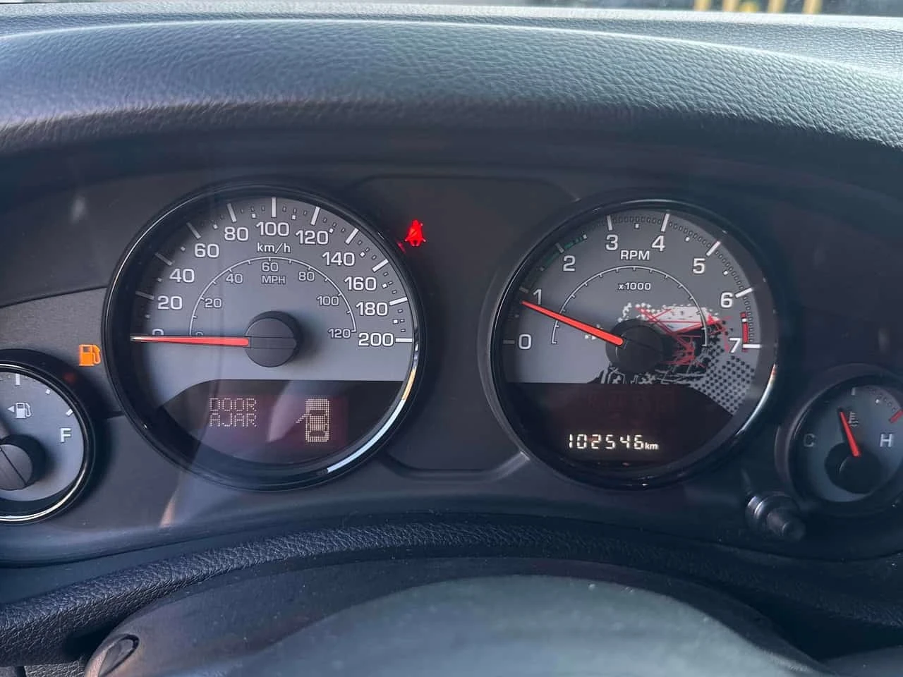 Jeep Wrangler * BACKCOUNTRY* ДВА КЛЮЧА* KEYLESS * ПОДГРЕВ * , снимка 10 - Автомобили и джипове - 56734587