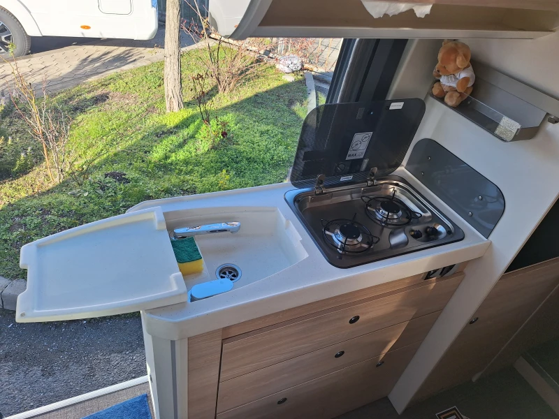 Кемпер Euramobil 635 , снимка 5 - Каравани и кемпери - 52648684