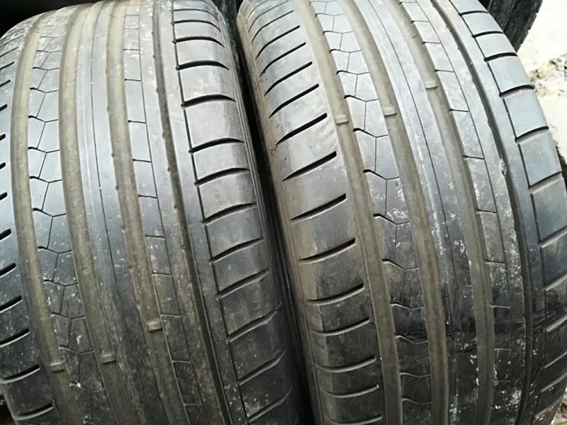 Гуми Летни 245/45R19, снимка 2 - Гуми и джанти - 20890267