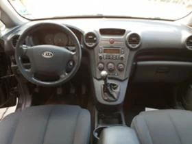 Kia Carens 2.0crdi, снимка 7