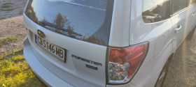 Subaru Forester, снимка 13 - Автомобили и джипове - 44825301