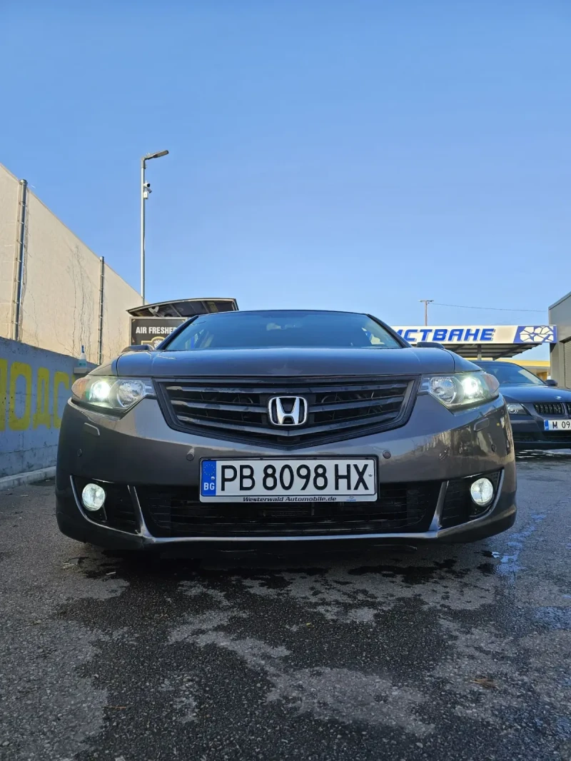 Honda Accord 2.2 EX/WAZE, снимка 7 - Автомобили и джипове - 47408744