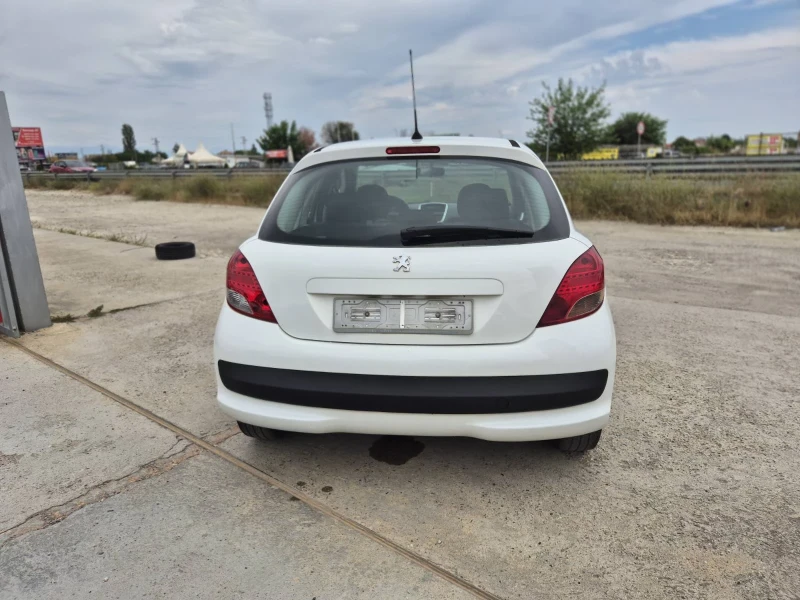 Peugeot 207 Бензин/Газ 1.4i - 75к.с., снимка 6 - Автомобили и джипове - 51274028