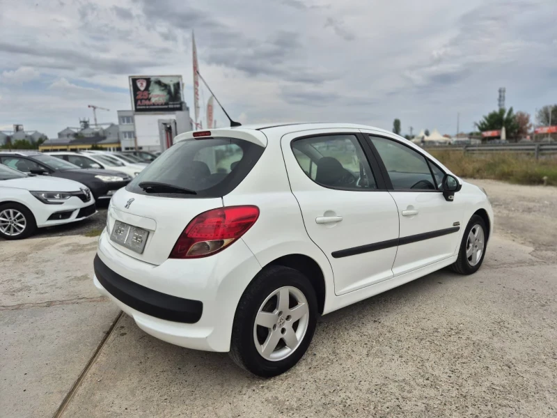 Peugeot 207 Бензин/Газ 1.4i - 75к.с., снимка 7 - Автомобили и джипове - 51274028